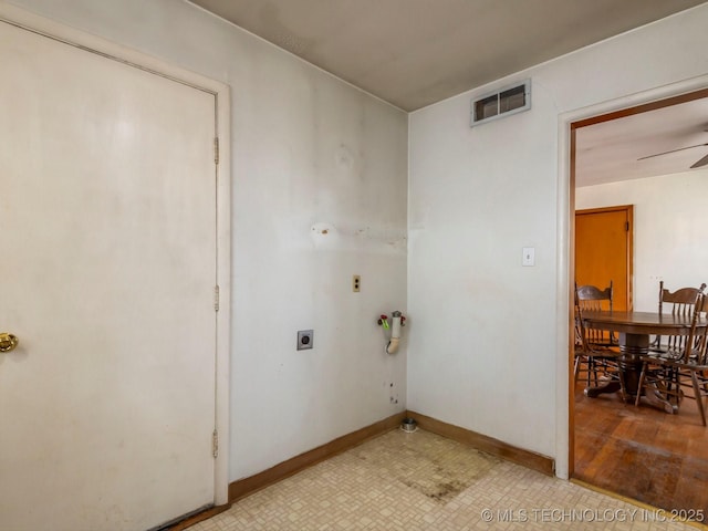 clothes washing area featuring hookup for a washing machine, ceiling fan, and hookup for an electric dryer