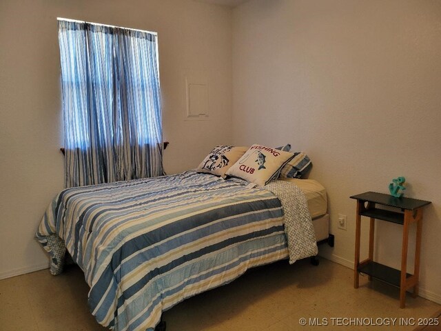 109 S E St, Eufaula, OK 74432 - view of bedroom