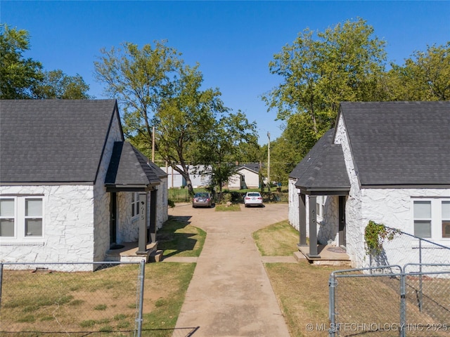 view of yard featuring a fenced front yard