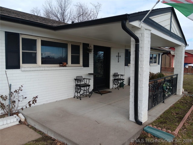 exterior space featuring a porch