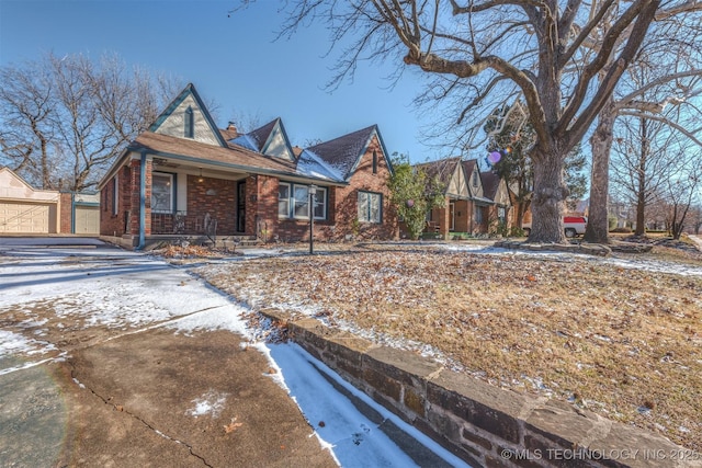 view of front of house with covered porch