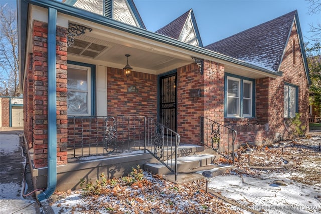 1531 S Florence Ave, Tulsa, OK 74104 - exterior space featuring a porch