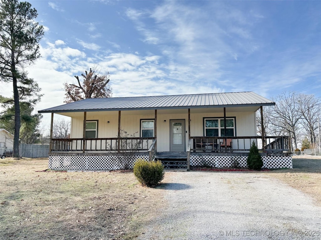 view of front of property with a porch