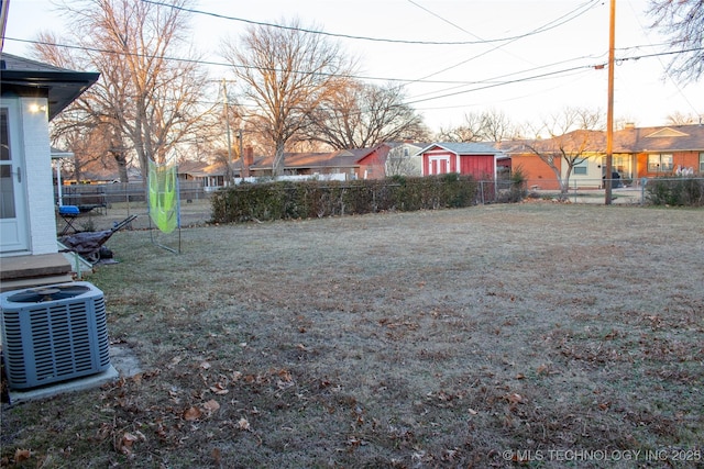 view of yard with cooling unit