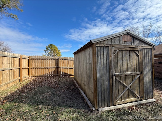 view of outbuilding