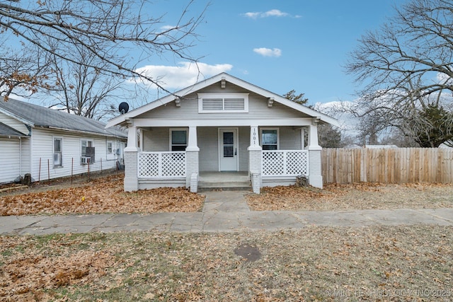 view of front of home featuring a porch