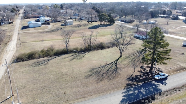 Listing photo 2 for N 14th St, Okemah OK 74859