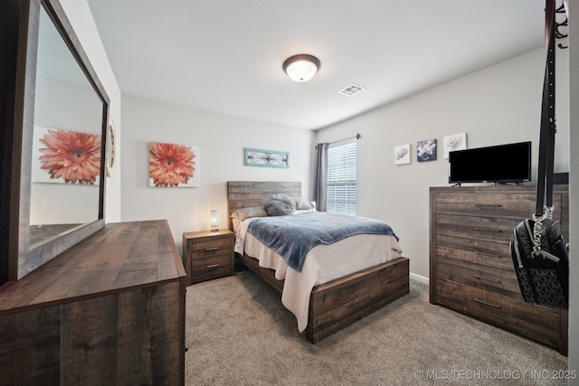 bedroom featuring carpet floors