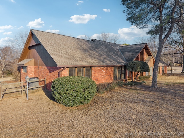 view of property exterior