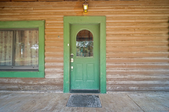 view of property entrance