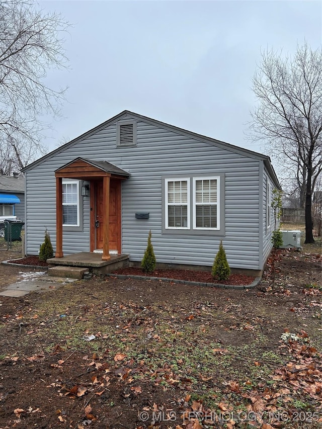 view of front of house