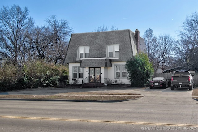 view of front of house