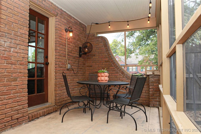 view of sunroom / solarium