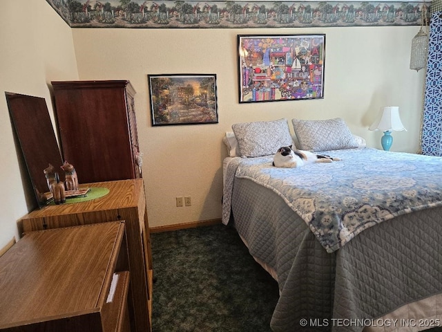 view of carpeted bedroom