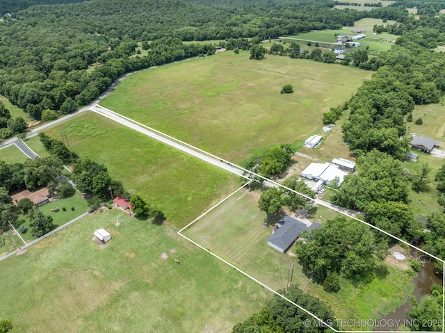 10541 Sahoma Lake Rd, Sapulpa, OK 74066 - overview of rural landscape with property boundaries highlighted