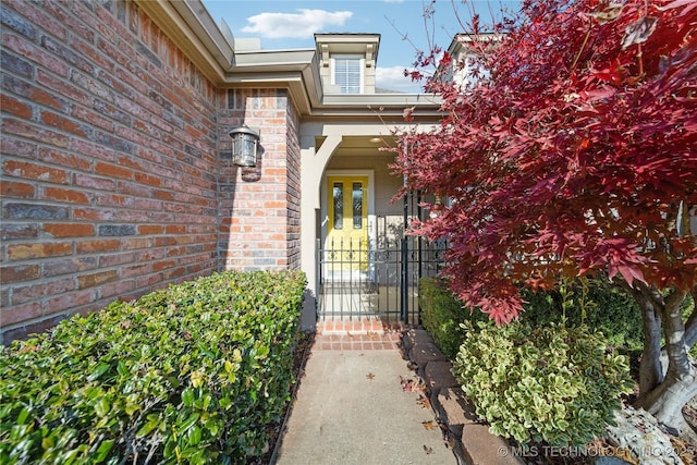 view of entrance to property