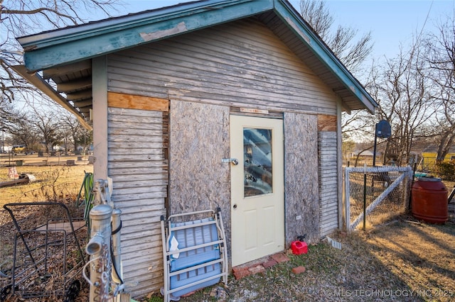 view of outbuilding