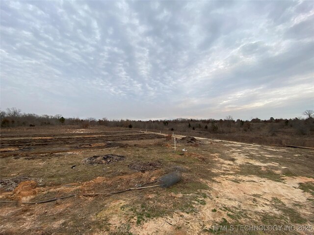 13164 S Skylark Rd, Lane, OK 74555