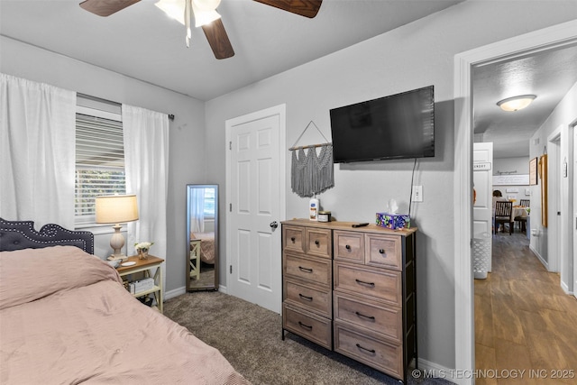 bedroom featuring ceiling fan