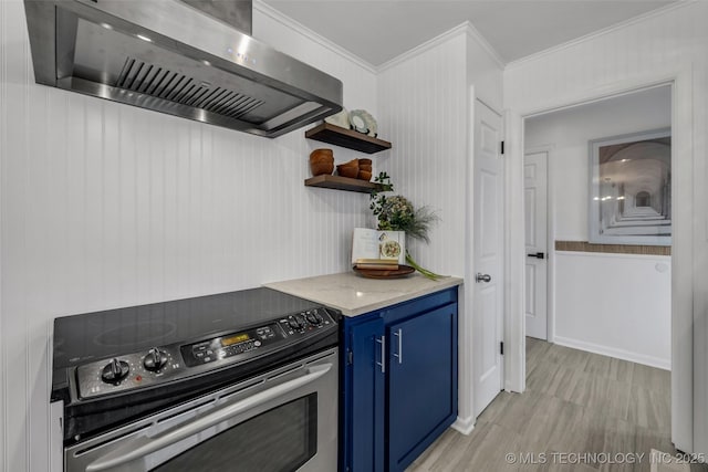 kitchen with crown molding, light hardwood / wood-style flooring, stainless steel range with electric stovetop, blue cabinets, and wall chimney exhaust hood