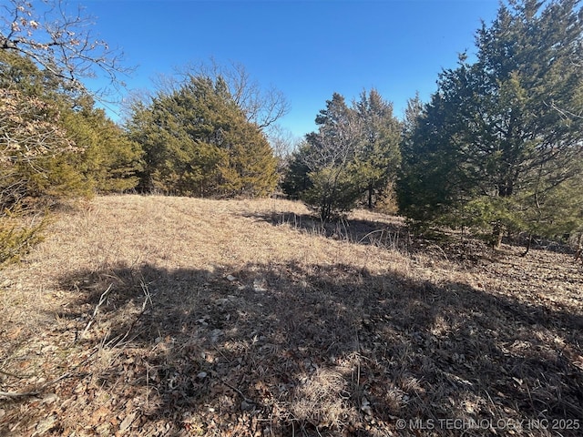 Listing photo 2 for 6050 E Chestnut Dr, Claremore OK 74019