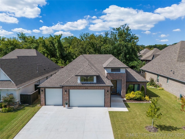 view of front of house with a front yard