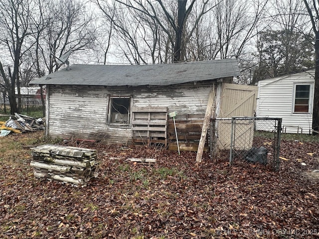 view of outbuilding