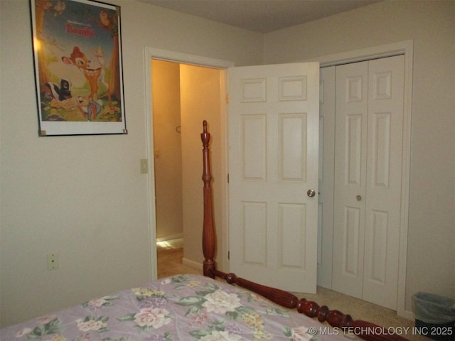 bedroom featuring a closet