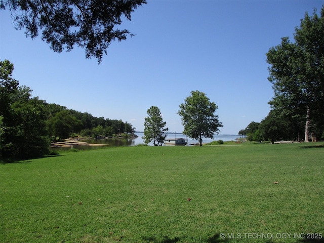 view of yard with a water view