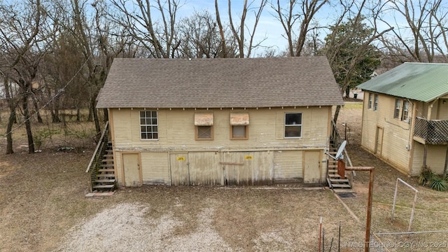 view of home's exterior