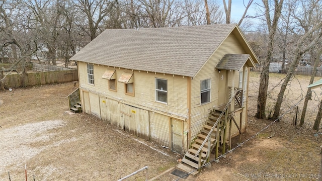 view of home's exterior