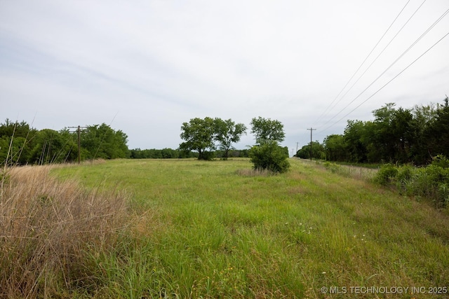 Listing photo 3 for 7 N 3800th Rd, Okemah OK 74859