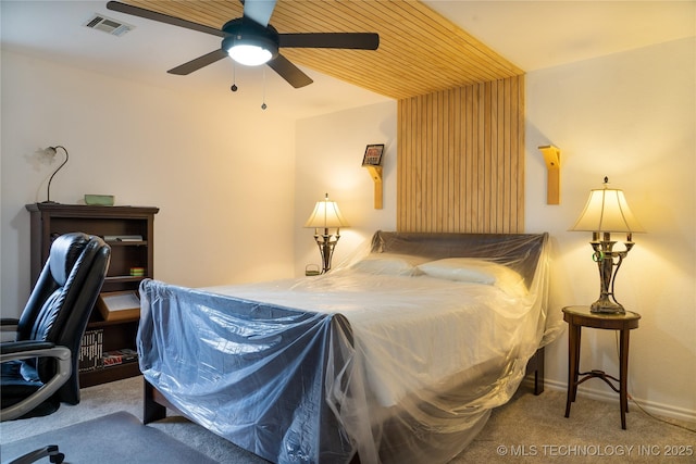 bedroom with carpet floors and ceiling fan