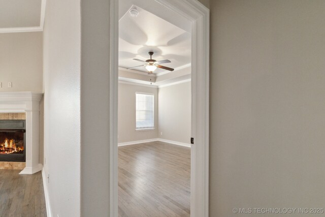 empty room with a notable chandelier