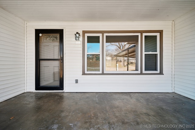 view of entrance to property