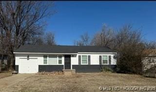 771 N 43rd St, Tulsa, OK 74106 - ranch-style home featuring a garage