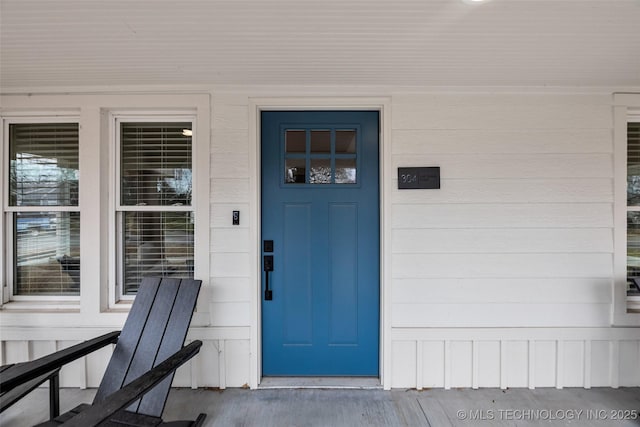 view of property entrance