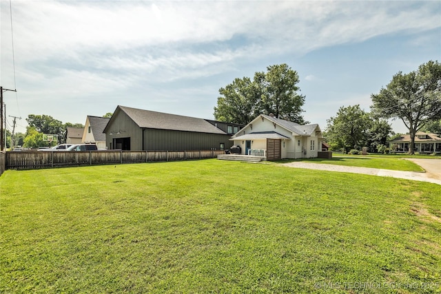 304 E Dallas St, Broken Arrow, OK 74012 - view of yard with driveway