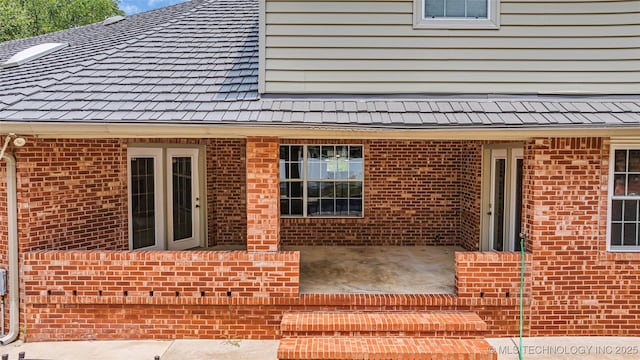 exterior space featuring a patio area