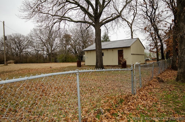 exterior space featuring an outdoor structure