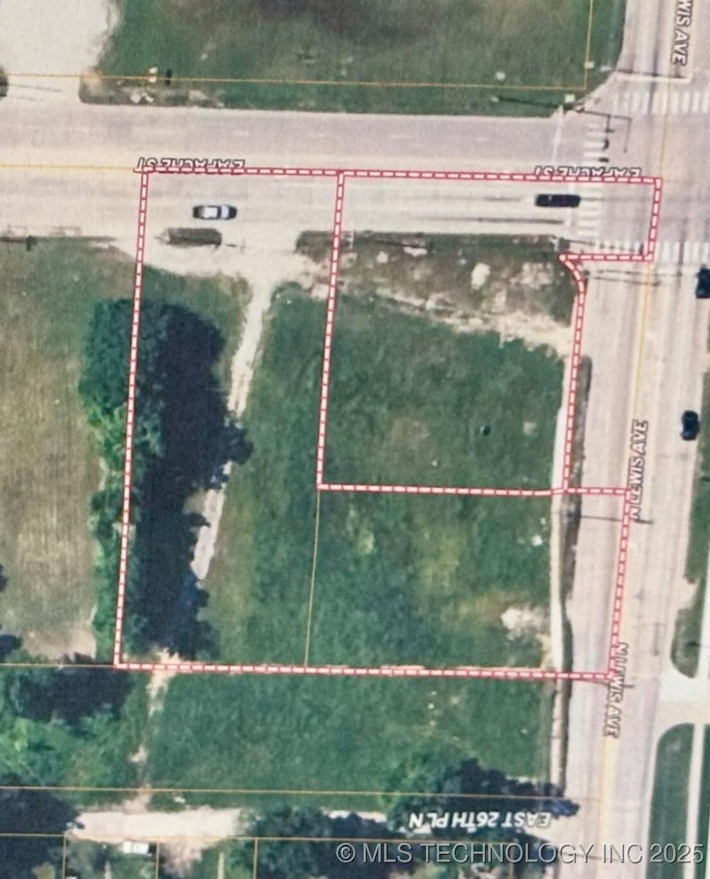 2401 E Apache St, Tulsa, OK 74110