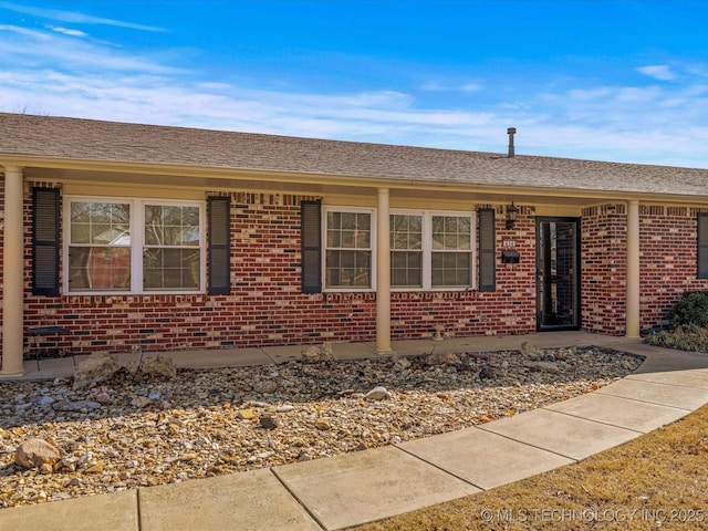 view of single story home