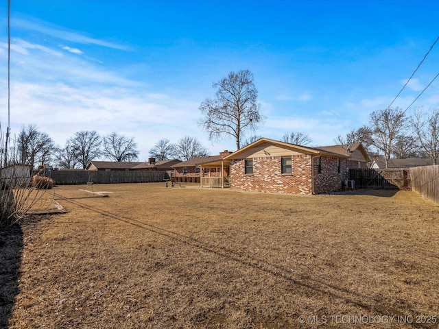 exterior space with a yard