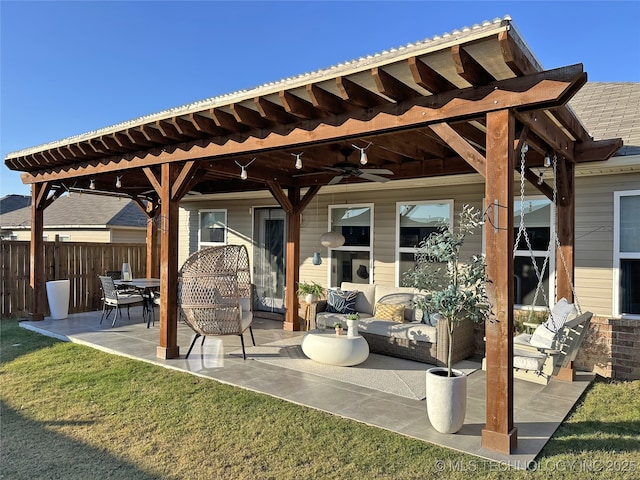 view of patio / terrace with ceiling fan