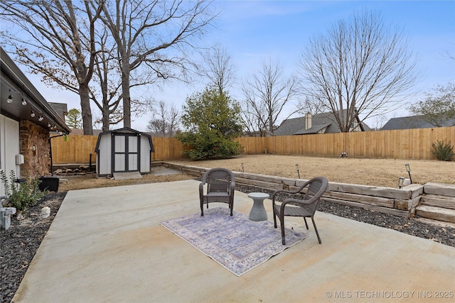 view of patio featuring a storage unit