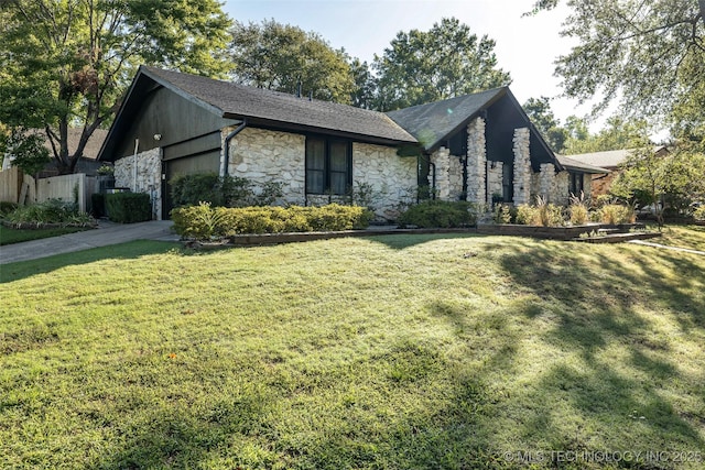 view of front of home with a front yard