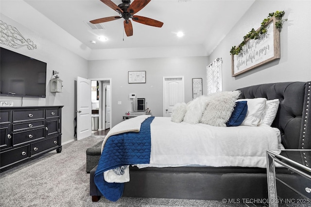 carpeted bedroom featuring ceiling fan