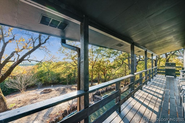 deck with grilling area