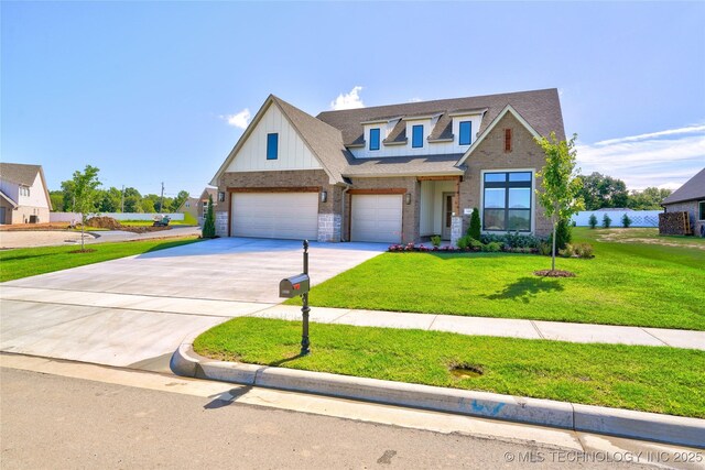 view of front of home featuring a front lawn