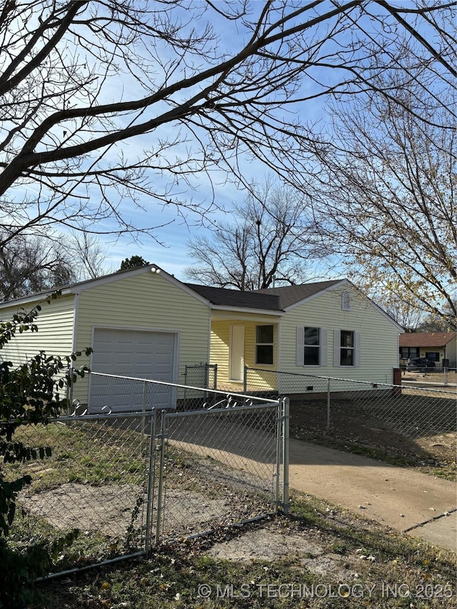 view of front of home with a garage